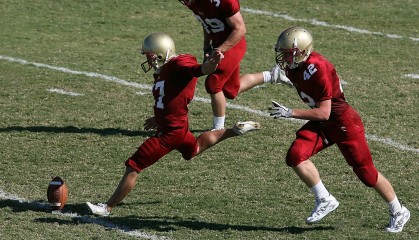 AYX GAMES-_无人驾驶赛车：未来驾驶运动的前沿探索_，《无人驾驶》